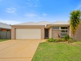 4 Cagney Road, RUTHERFORD NSW 2320
