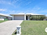 4 Dobinson Street, BUCASIA QLD 4750