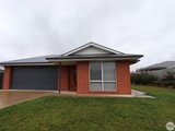 4 Gaylard Street, TUMBARUMBA NSW 2653