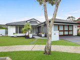 4 Royal Court, ASHMORE QLD 4214