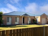 4 Wattle Way, WEST ALBURY NSW 2640