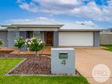 4 Winter Avenue, GOBBAGOMBALIN NSW 2650