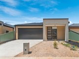 41 Caviar Court, HUNTLY VIC 3551