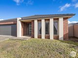 41 Sorrento Drive, ALFREDTON VIC 3350