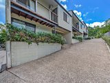 4/4 Border Drive, CANNONVALE QLD 4802