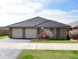 44 McKeachie Drive, ABERGLASSLYN NSW 2320