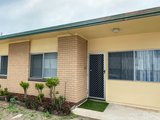 4/572 Esplanade, URANGAN QLD 4655