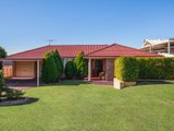 5 Appletree Avenue, ABERGLASSLYN NSW 2320