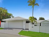 5 Mackay Place, Burleigh Waters QLD 4220