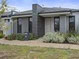 5 Ruedin Street, HUNTLY VIC 3551