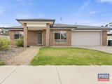 5 Sampson Place, MARONG VIC 3515