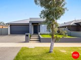 5 Santarosa Way, EPSOM VIC 3551