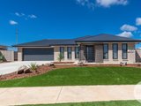 5 Watson Boulevard, LLOYD NSW 2650