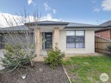 53 Kensington Boulevard, SMYTHES CREEK VIC 3351