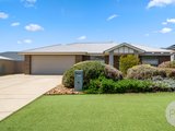 54 Lingiari Drive, LLOYD NSW 2650