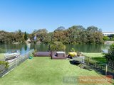 584 Henry Lawson Drive, EAST HILLS NSW 2213