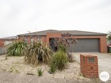 6 King George Way, MITCHELL PARK VIC 3355