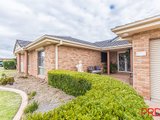 6 Kurria Close, TAMWORTH NSW 2340