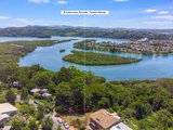 6 Lakeview Parade, TWEED HEADS SOUTH NSW 2486