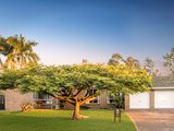 6 Whitian Drive, CARRARA QLD 4211