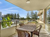 6/82 The Esplanade, Burleigh Heads QLD 4220