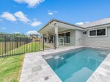 7 Arnold Court, CANNONVALE QLD 4802