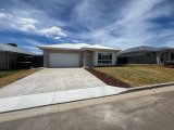 7 Charolais Drive, TAMWORTH NSW 2340