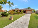 7 Courser Court, BURLEIGH WATERS QLD 4220