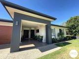 7 Woodside Drive, GATTON QLD 4343