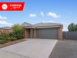 73 Greenfield Drive, EPSOM VIC 3551