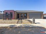76 Greenfield Drive, EPSOM VIC 3551