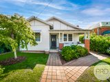 8 Bolton Street, WAGGA WAGGA NSW 2650