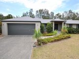 8 Lillypilly Court, HELENSVALE QLD 4212