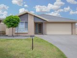 8 Sapphire Drive, RUTHERFORD NSW 2320