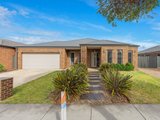 81 Greenfield Drive, EPSOM VIC 3551