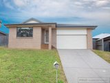 82 Ryans Road, GILLIESTON HEIGHTS NSW 2321