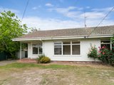 9 Cuthberts Road, ALFREDTON VIC 3350