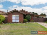 9 Stuart Court, CANADIAN VIC 3350