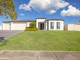 90 Worcester Drive, EAST MAITLAND NSW 2323