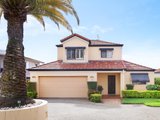 9/125 Cotlew Street, ASHMORE QLD 4214