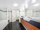 92/15 Victoria Avenue, Broadbeach QLD 4218