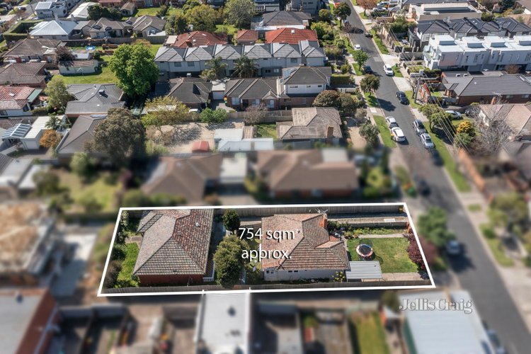 1 & 2 1 Francesco Street Bentleigh East 3165