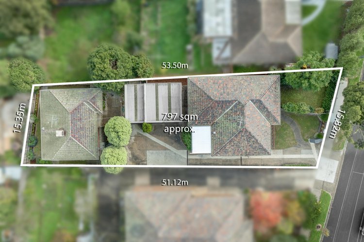 1 & 2 40 Furneaux Grove Bulleen 3105
