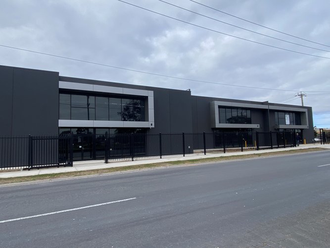 1-5/2 Greta Street North Shore 3214