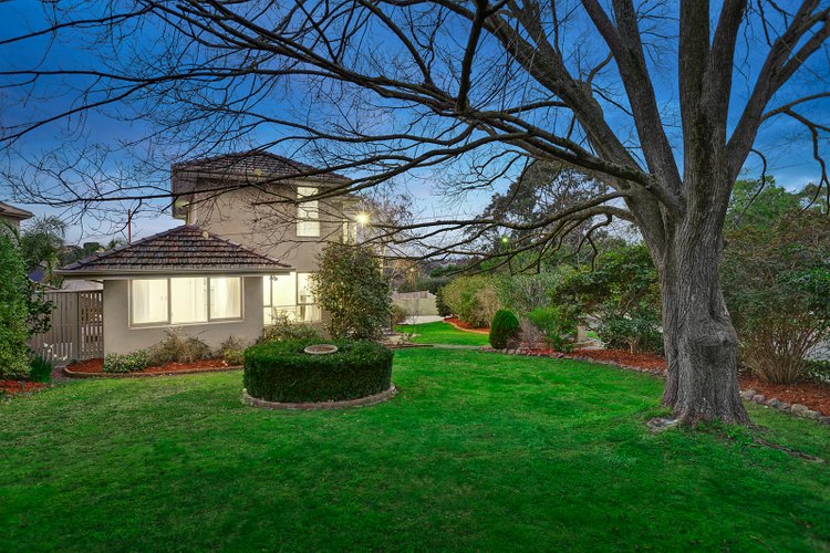 1 Alexander Crescent Templestowe Lower 3107