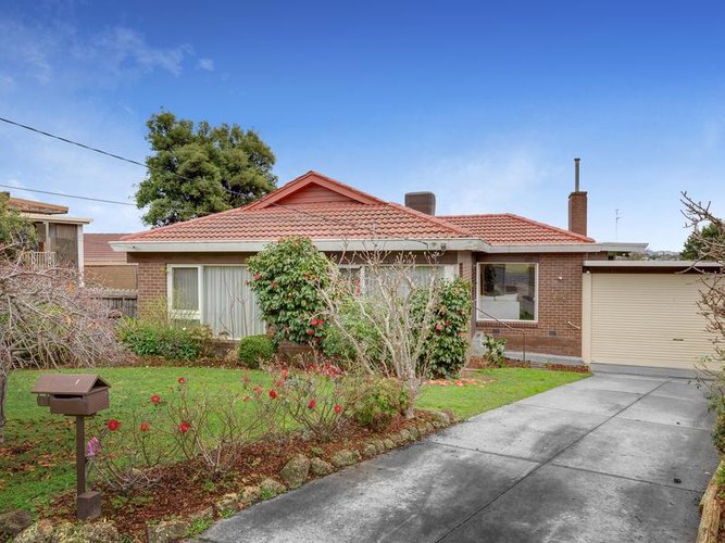 1 Andrew Court Doncaster 3108