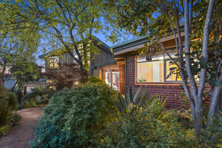 1 Batman Road Eltham 3095