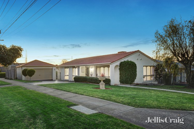 1 Bellbird Drive Wantirna 3152