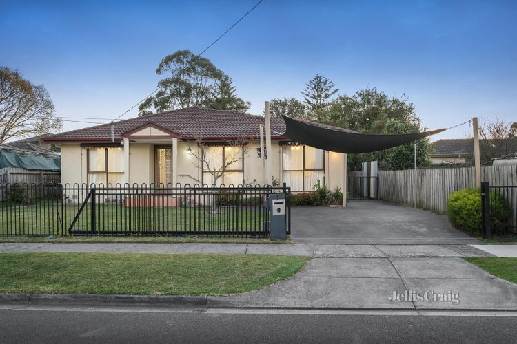 1 Boronia Drive Glen Waverley 3150