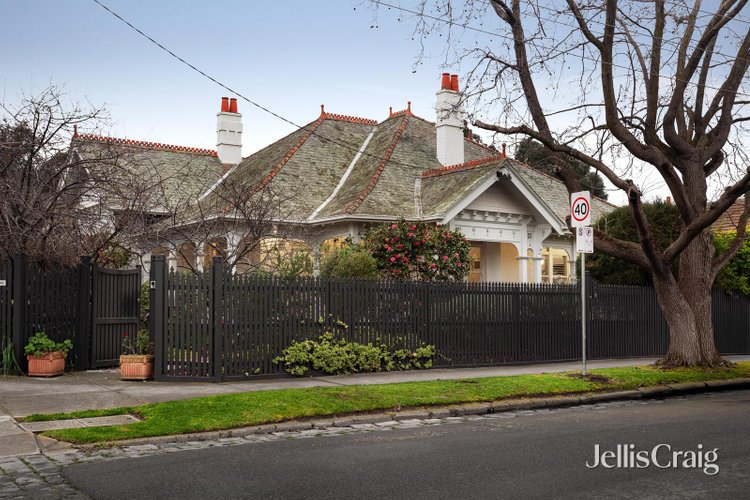 1 Canberra Grove Malvern 3144